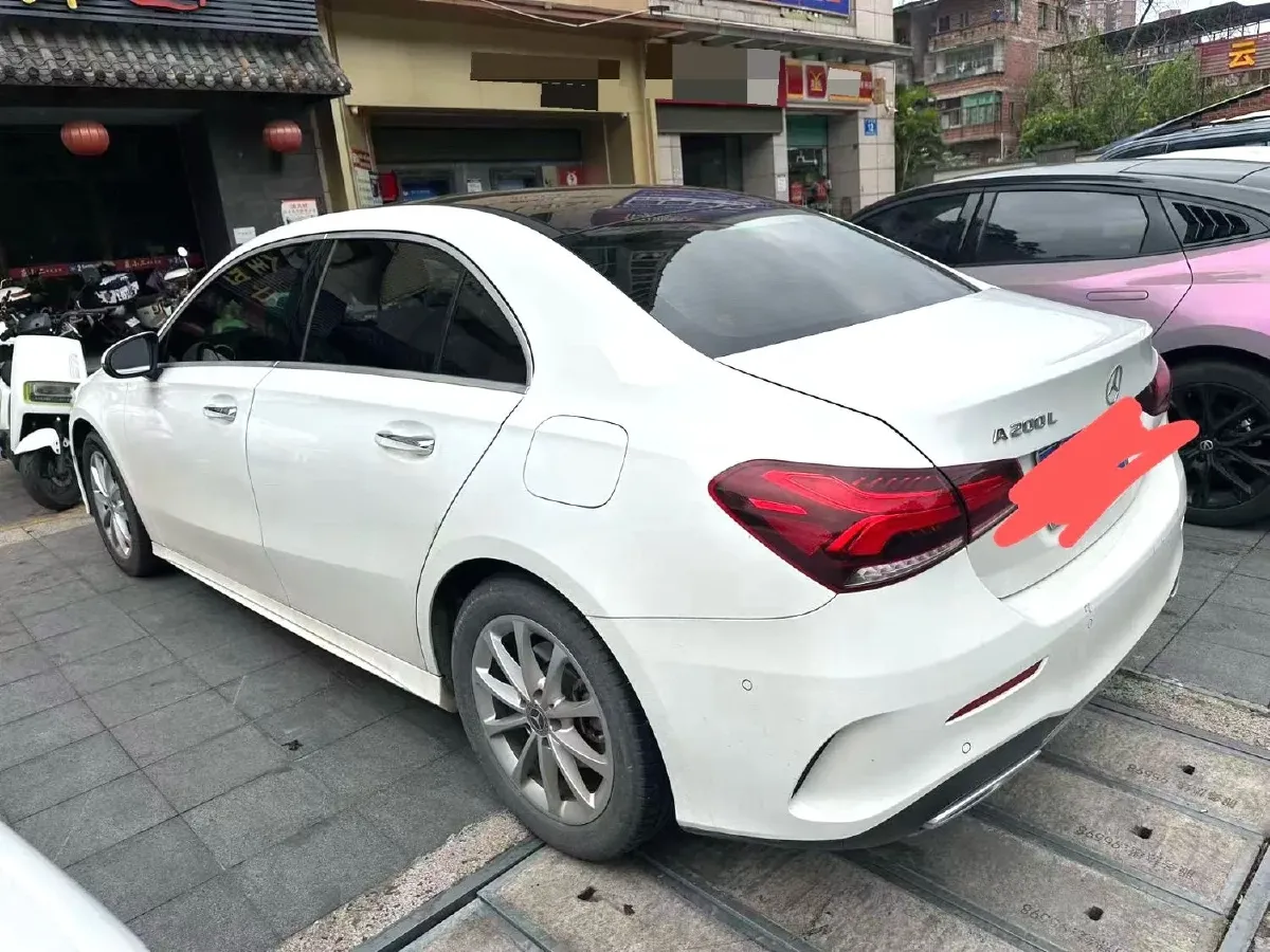 2022 Mercedes-Benz A Class 1.3T 163HP L4 7DCT,autocango,china used car exporter,china ev exporter,chinese used car exporter,chinese used ev exporter