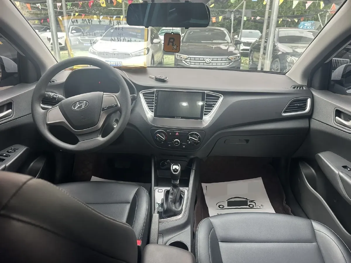 2017 Hyundai Verna RV 1.4L 100HP L4 6AT,autocango,china used car exporter,china ev exporter,chinese used car exporter,chinese used ev exporter