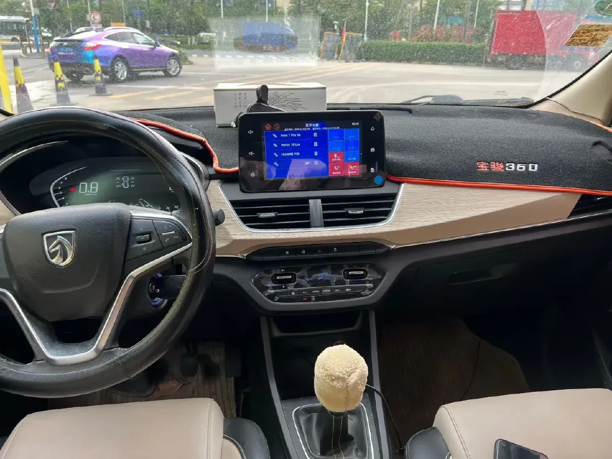 2018 BaoJun 360 1.5L 112HP L4 6MT,autocango,china used car exporter,china ev exporter,chinese used car exporter,chinese used ev exporter