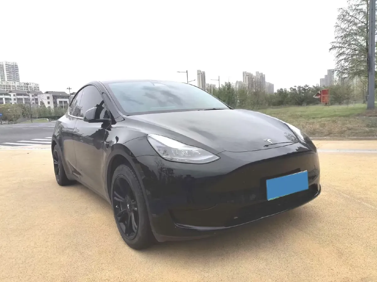 2022 Tesla Model Y BEV 60KWH,autocango,china used car exporter,china ev exporter,chinese used car exporter,chinese used ev exporter