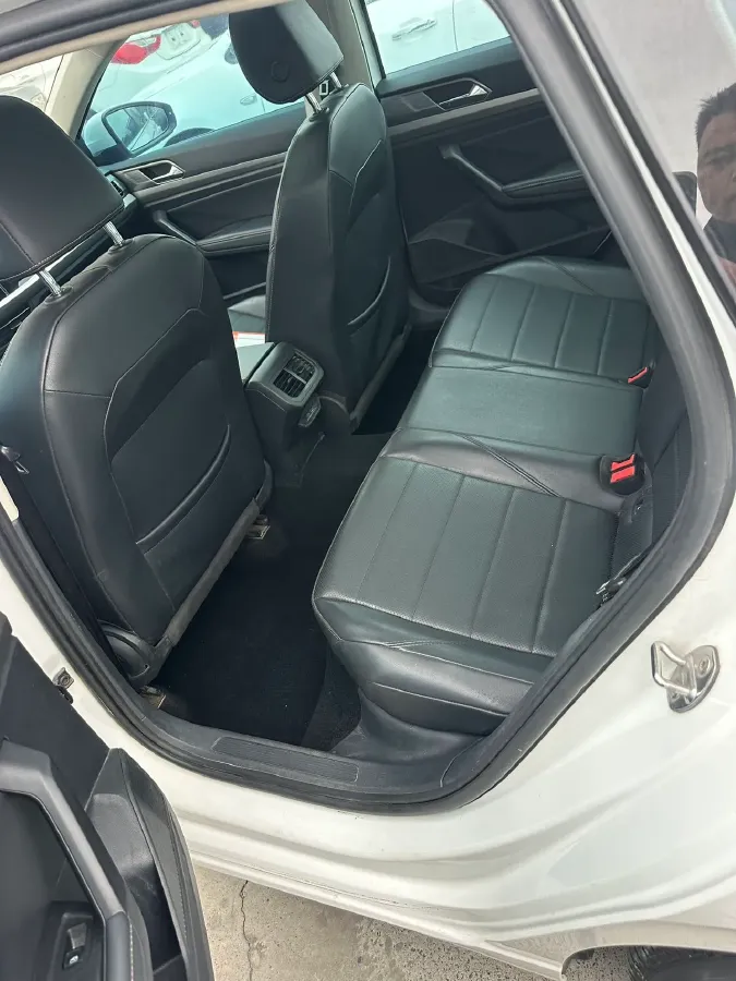 2021 Volkswagen Lavida 1.5L 113HP L4 6AT,autocango,china used car exporter,china ev exporter,chinese used car exporter,chinese used ev exporter