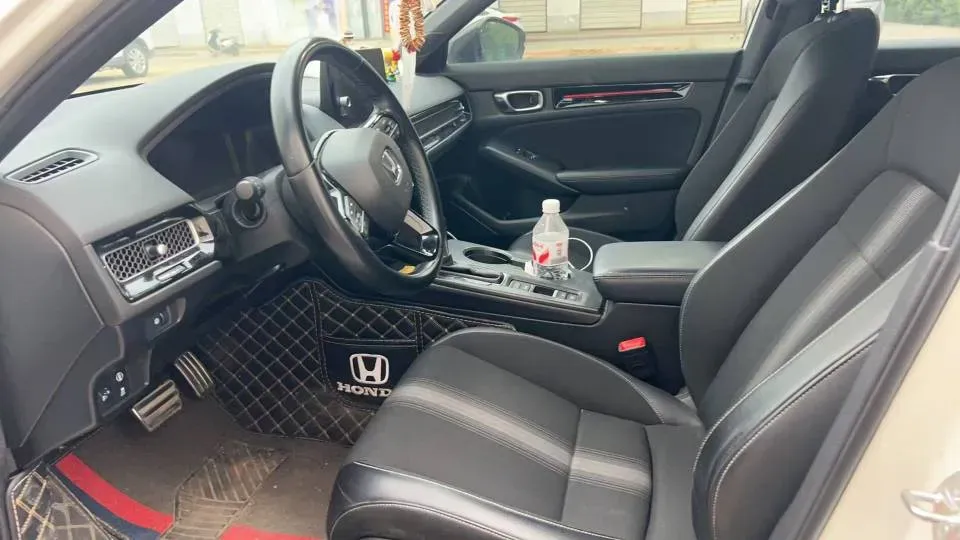 2022 Honda Civic 1.5T 182HP L4 CVT,autocango,china used car exporter,china ev exporter,chinese used car exporter,chinese used ev exporter