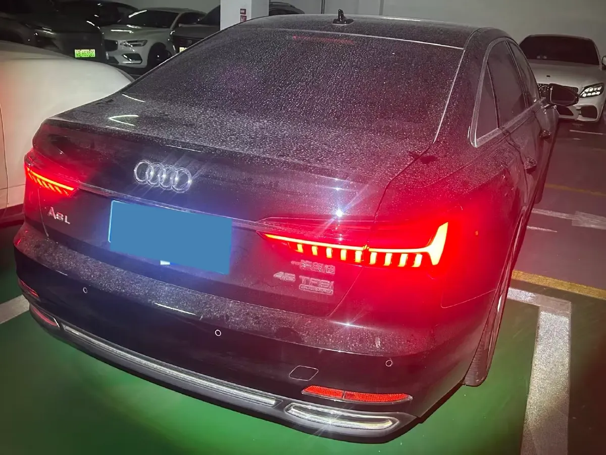 2019 Mercedes-Benz GLC Class 2.0T 245HP L4 9AT,autocango,china used car exporter,china ev exporter,chinese used car exporter,chinese used ev exporter