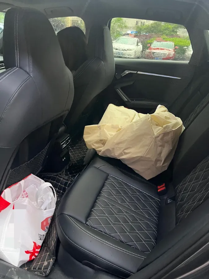 2025 Audi A3 1.5T 160HP L4 7DCT,autocango,china used car exporter,china ev exporter,chinese used car exporter,chinese used ev exporter