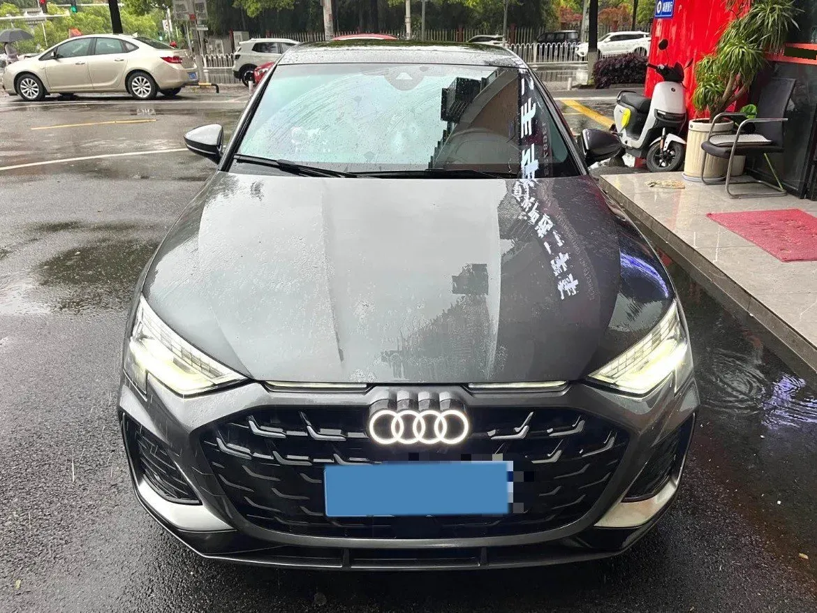 2025 Audi A3 1.5T 160HP L4 7DCT,autocango,china used car exporter,china ev exporter,chinese used car exporter,chinese used ev exporter