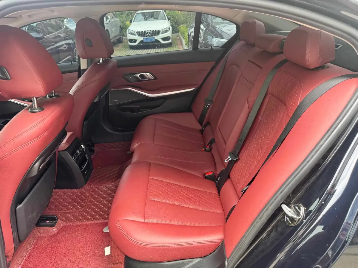 2022 BMW 3 Series 2.0T 184HP L4 8AT,autocango,china used car exporter,china ev exporter,chinese used car exporter,chinese used ev exporter