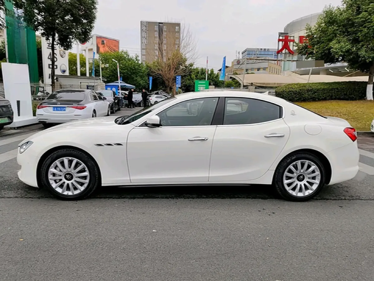 2018 Maserati Ghibli 3.0T 350HP V6 8AT,autocango,china used car exporter,china ev exporter,chinese used car exporter,chinese used ev exporter