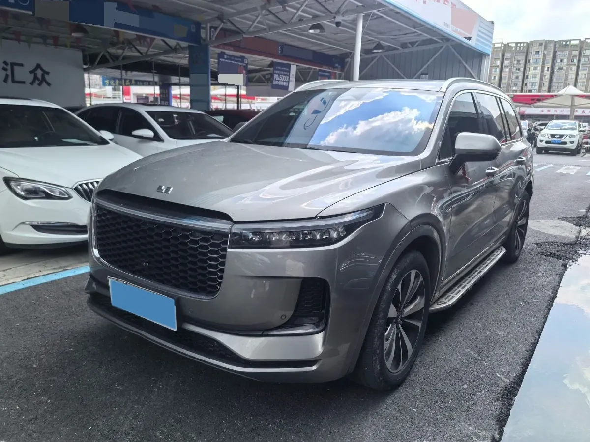 2021 Li ONE Range Extended 131HP REEV 40.5KWH,autocango,china used car exporter,china ev exporter,chinese used car exporter,chinese used ev exporter