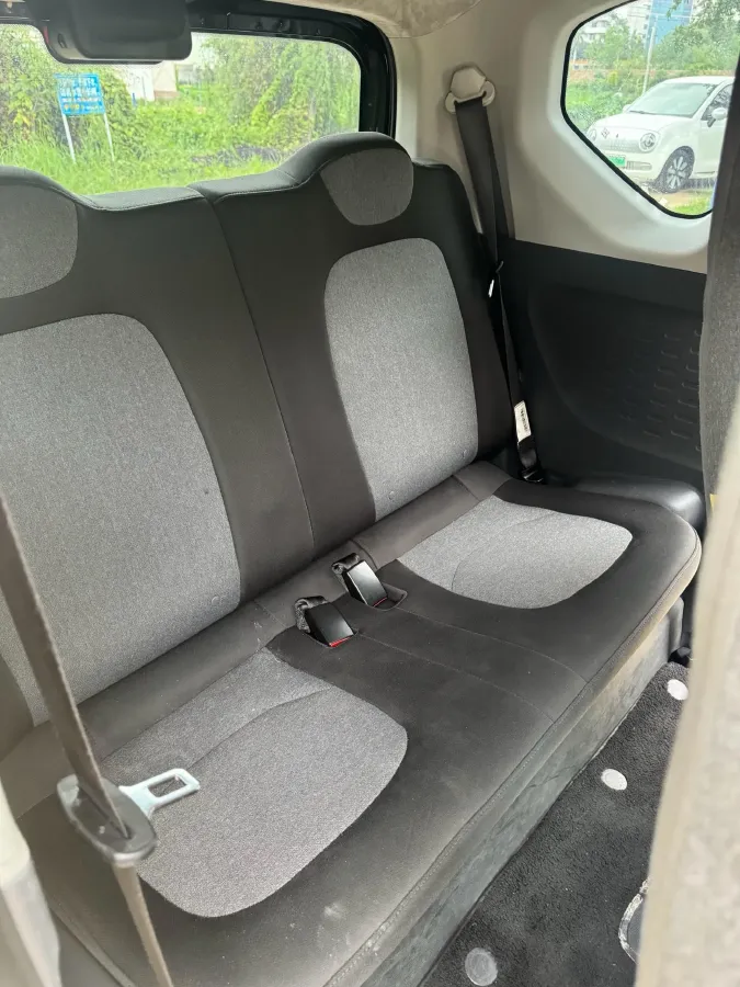 2021 WuLing HongGuang MINI EV BEV 9KWH,autocango,china used car exporter,china ev exporter,chinese used car exporter,chinese used ev exporter