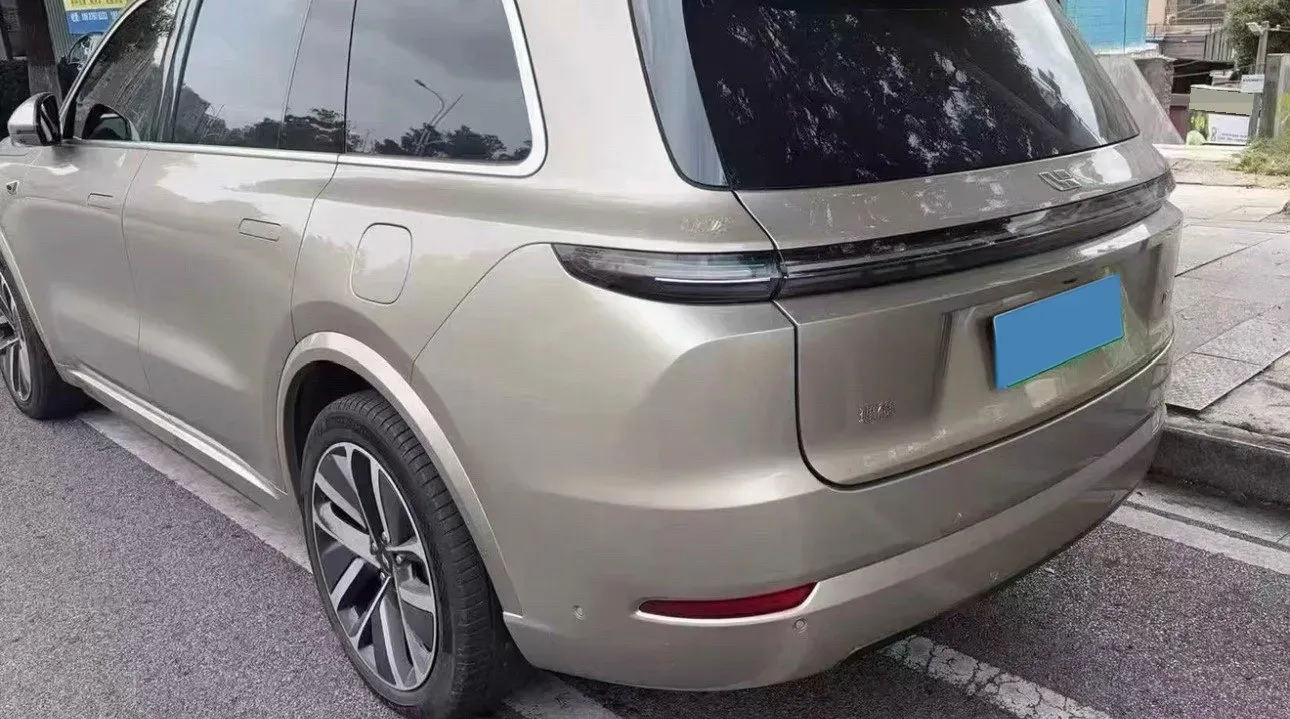2022 Li L9 Range Extended 154HP REEV 42.6KWH,autocango,china used car exporter,china ev exporter,chinese used car exporter,chinese used ev exporter