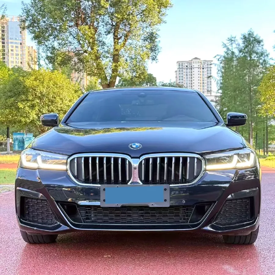 2023 BMW 5 Series 2.0T 245HP L4 8AT,autocango,china used car exporter,china ev exporter,chinese used car exporter,chinese used ev exporter