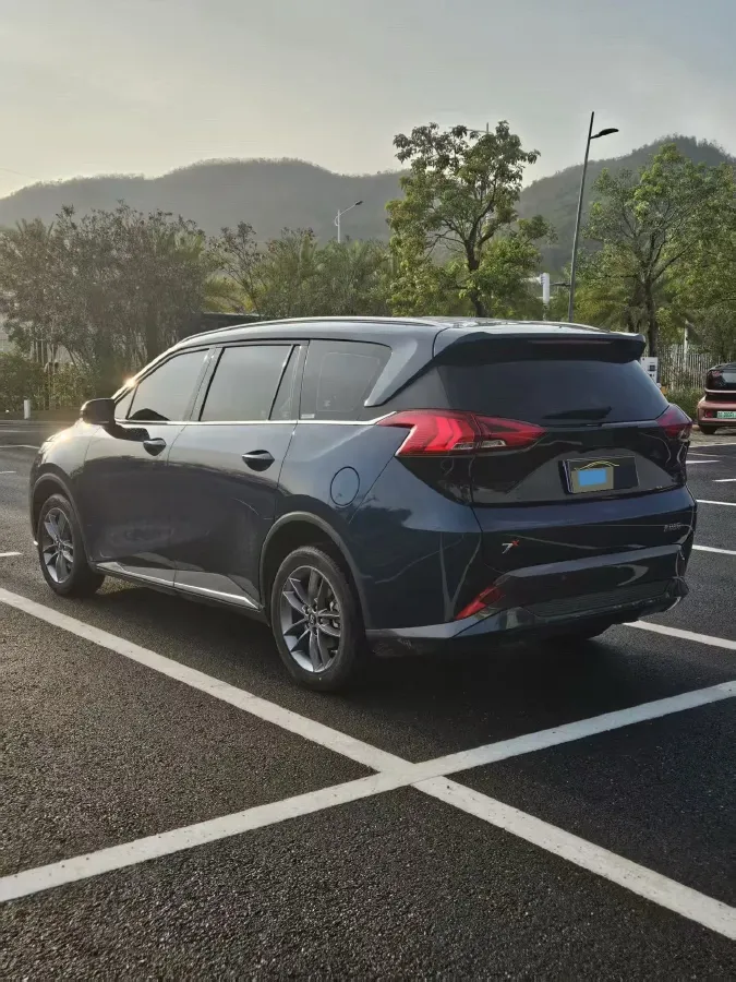 2020 HaiMa 7X 1.6T 195HP L4 6AT,autocango,china used car exporter,china ev exporter,chinese used car exporter,chinese used ev exporter