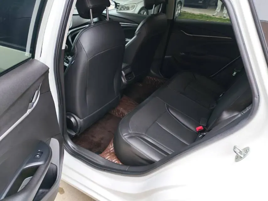 2020 Buick Encore 1.0T 125HP L3 6AT,autocango,china used car exporter,china ev exporter,chinese used car exporter,chinese used ev exporter