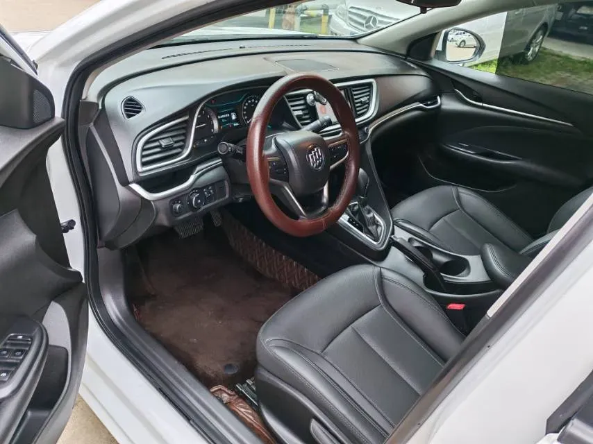 2020 Buick Encore 1.0T 125HP L3 6AT,autocango,china used car exporter,china ev exporter,chinese used car exporter,chinese used ev exporter