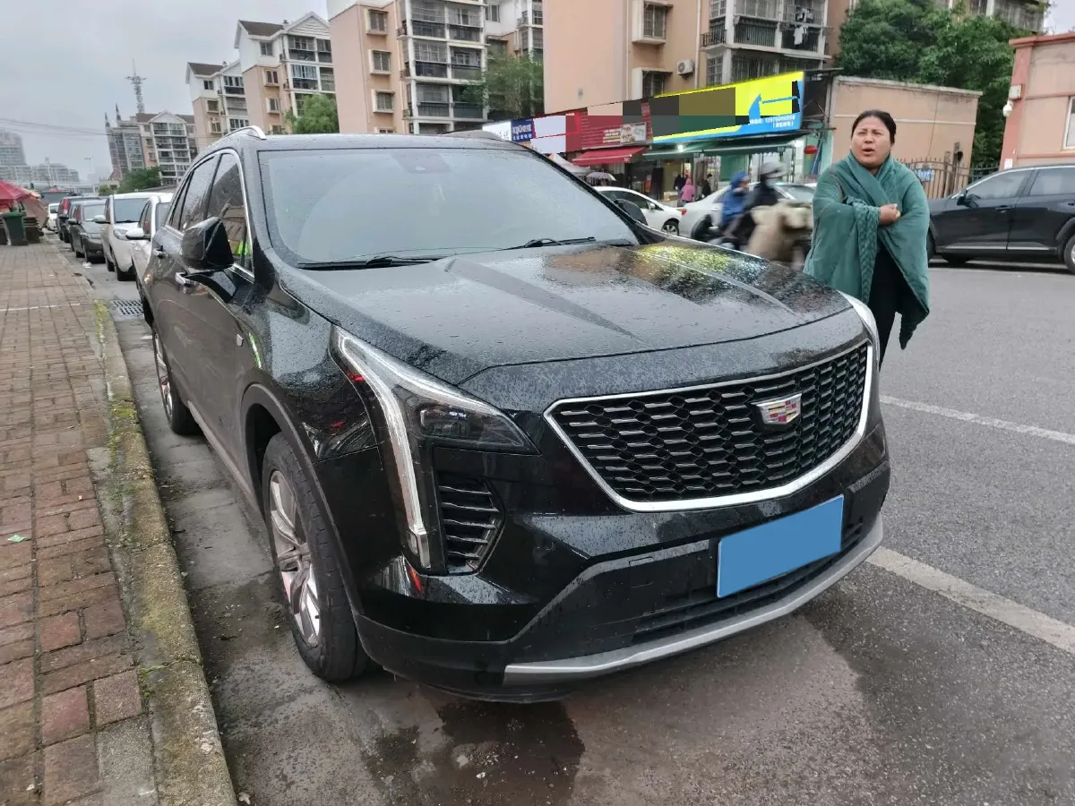 2022 Cadillac XT4 2.0T 237HP L4 9AT,autocango,china used car exporter,china ev exporter,chinese used car exporter,chinese used ev exporter