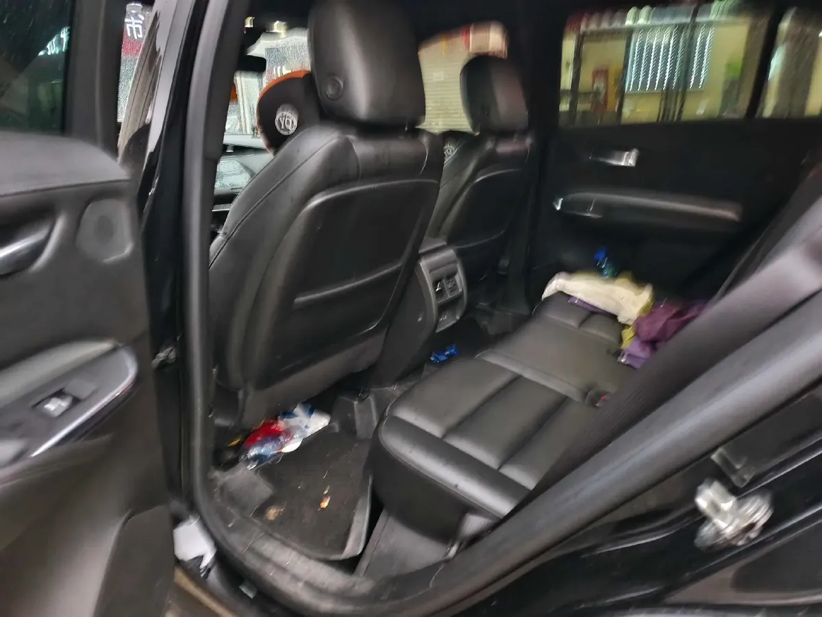 2022 Cadillac XT4 2.0T 237HP L4 9AT,autocango,china used car exporter,china ev exporter,chinese used car exporter,chinese used ev exporter