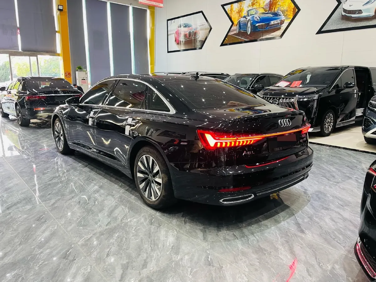 2019 Mercedes-Benz E Class 1.5T 184HP L4 9AT,autocango,china used car exporter,china ev exporter,chinese used car exporter,chinese used ev exporter