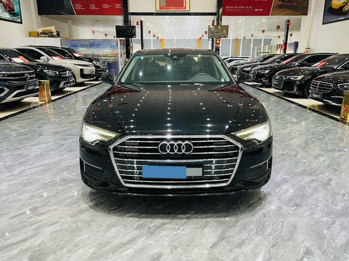 2019 Mercedes-Benz E Class 1.5T 184HP L4 9AT,autocango,china used car exporter,china ev exporter,chinese used car exporter,chinese used ev exporter