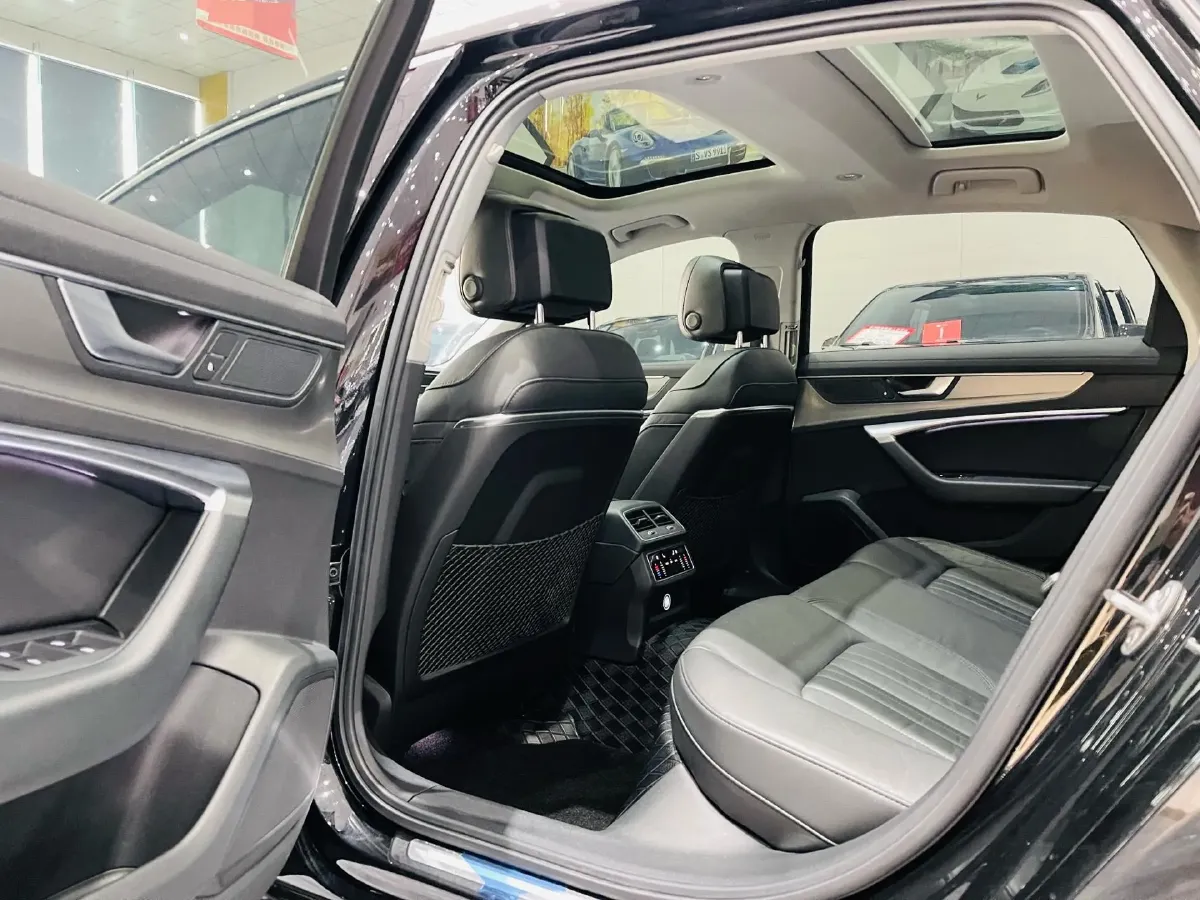 2019 Mercedes-Benz E Class 1.5T 184HP L4 9AT,autocango,china used car exporter,china ev exporter,chinese used car exporter,chinese used ev exporter