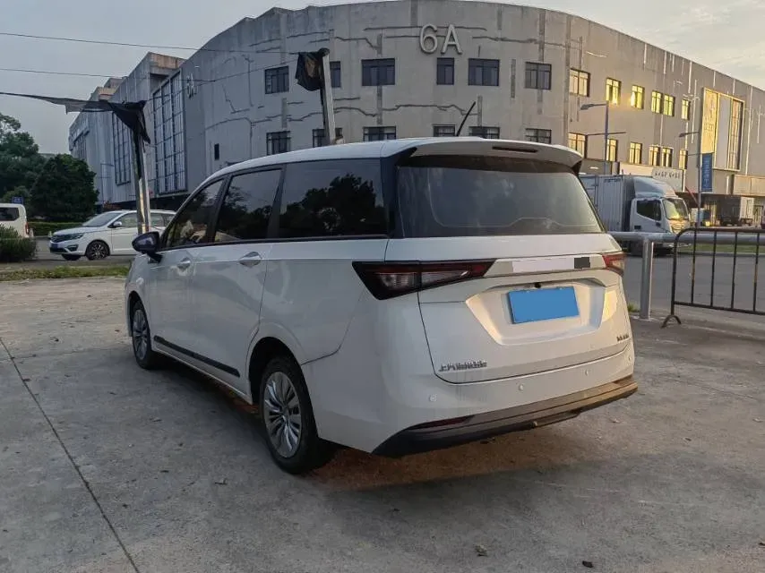 2022 WuLing ZhengChen 2.0L 136HP L4 6MT,autocango,china used car exporter,china ev exporter,chinese used car exporter,chinese used ev exporter