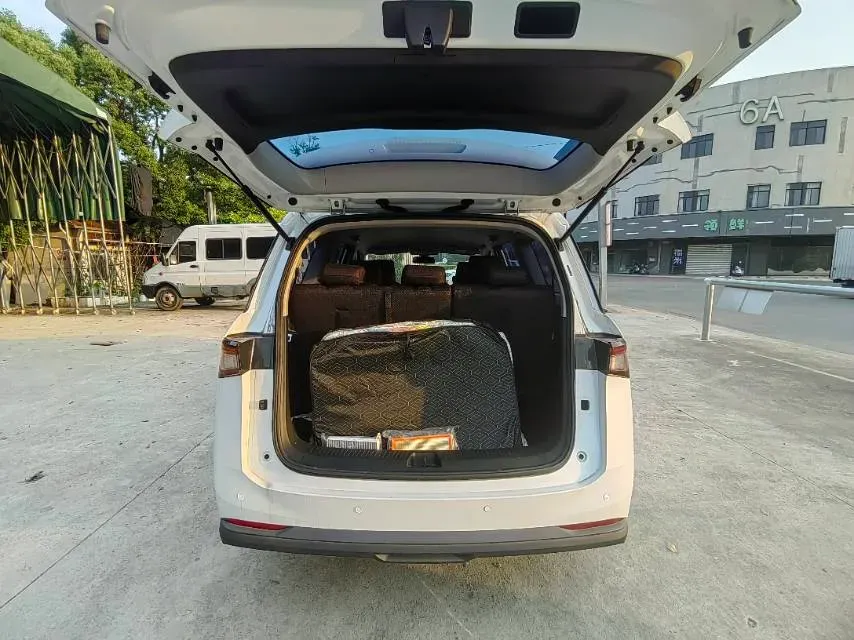 2022 WuLing ZhengChen 2.0L 136HP L4 6MT,autocango,china used car exporter,china ev exporter,chinese used car exporter,chinese used ev exporter