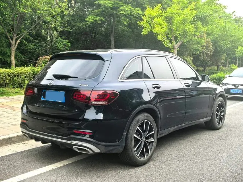 2022 Mercedes-Benz GLC Class 2.0T 197HP L4 9AT,autocango,china used car exporter,china ev exporter,chinese used car exporter,chinese used ev exporter