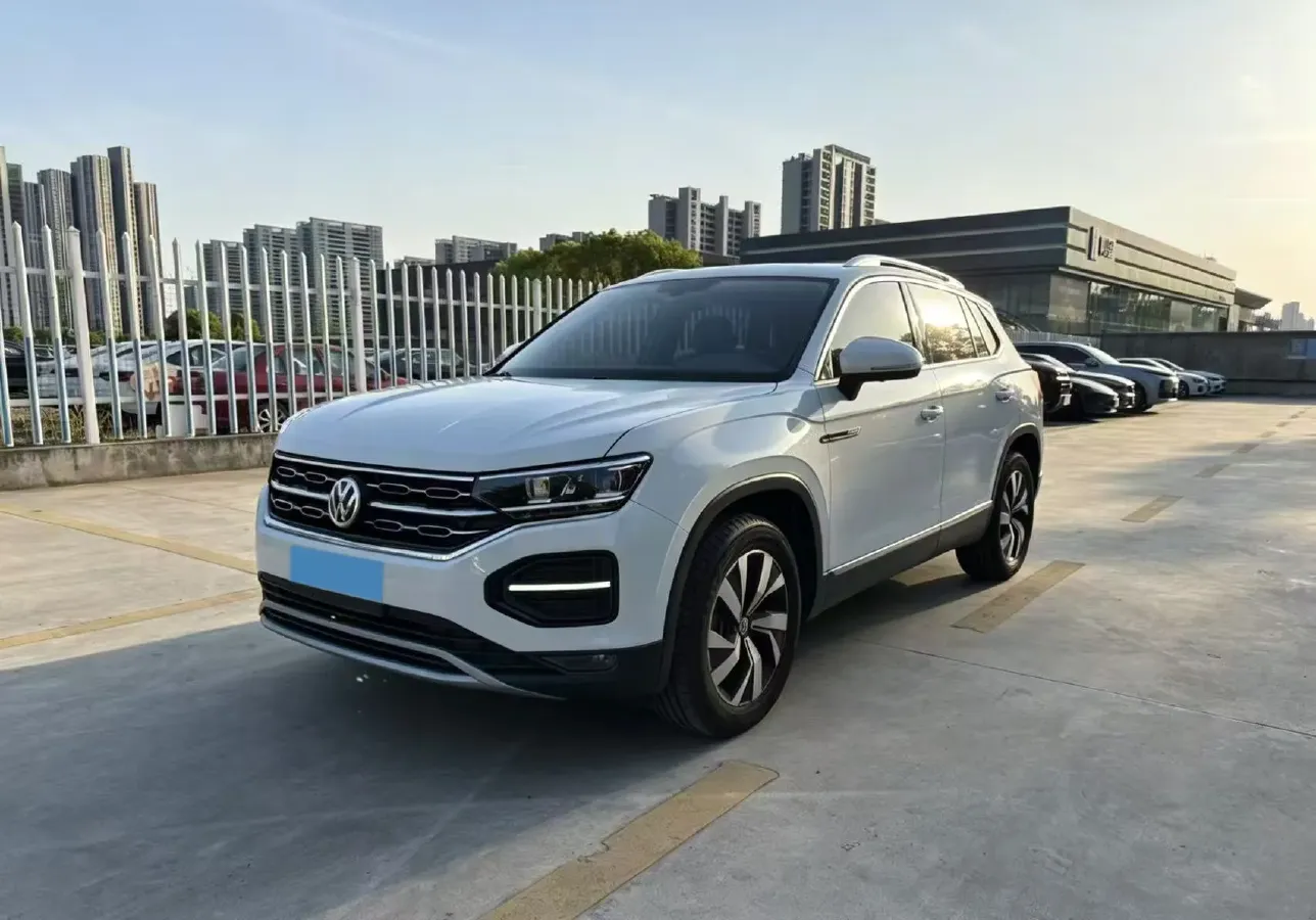 2021 Volkswagen Tayron 2.0T 186HP L4 7DCT,autocango,china used car exporter,china ev exporter,chinese used car exporter,chinese used ev exporter