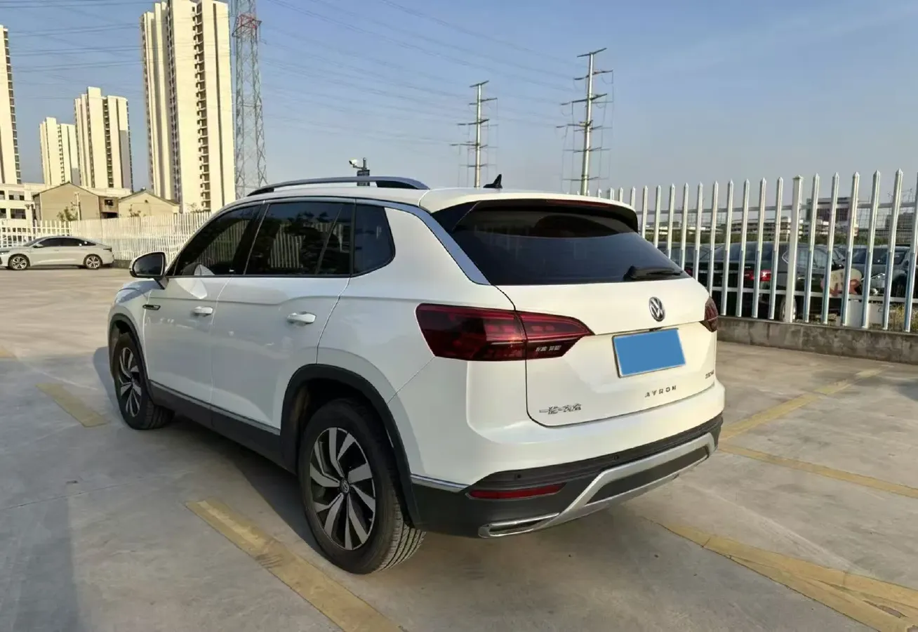 2021 Volkswagen Tayron 2.0T 186HP L4 7DCT,autocango,china used car exporter,china ev exporter,chinese used car exporter,chinese used ev exporter
