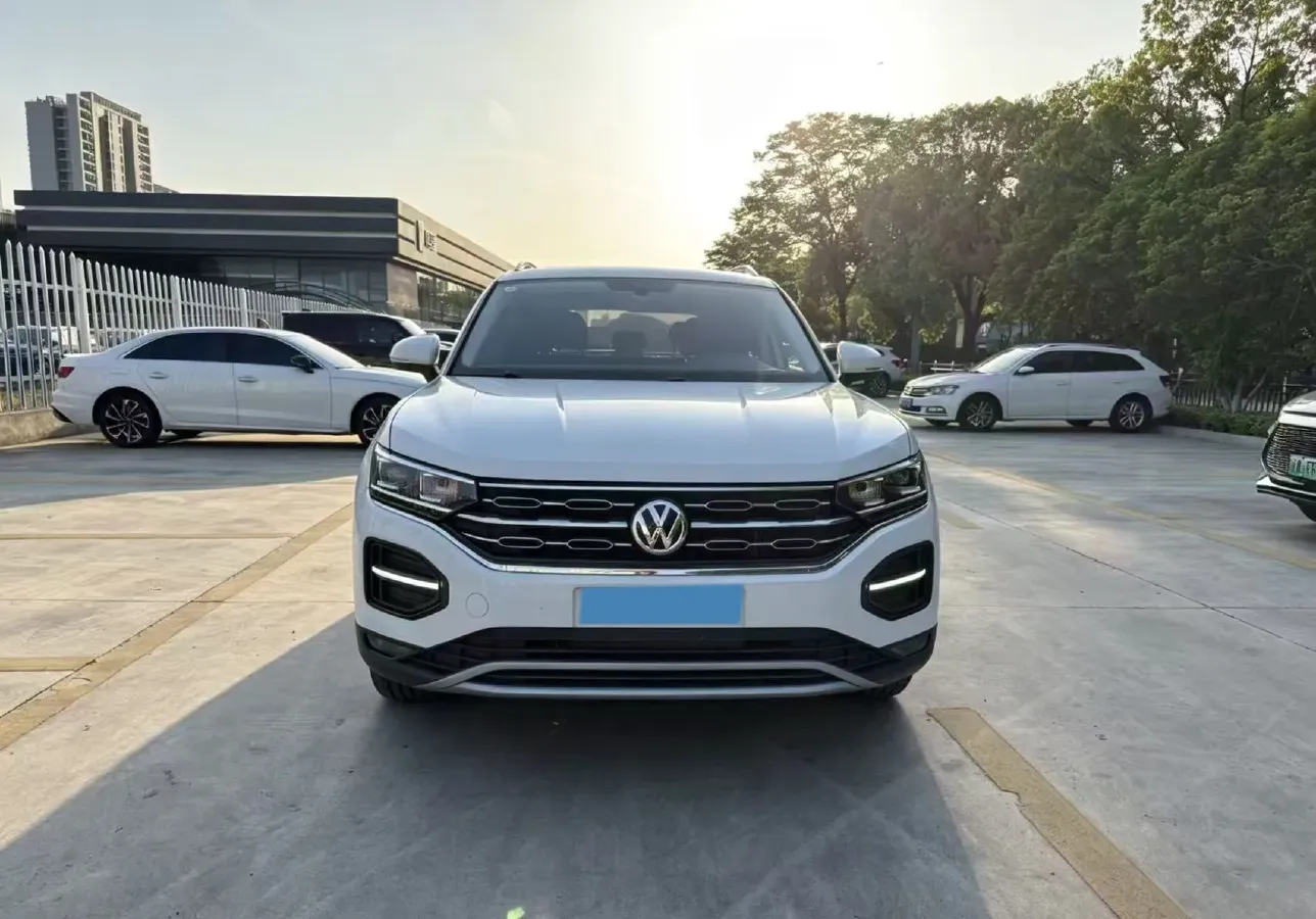 2021 Volkswagen Tayron 2.0T 186HP L4 7DCT,autocango,china used car exporter,china ev exporter,chinese used car exporter,chinese used ev exporter