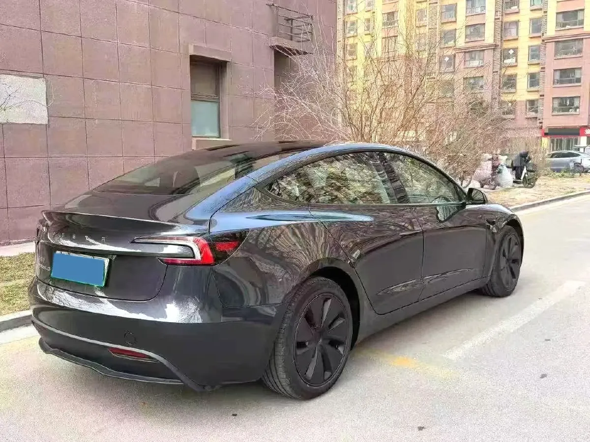 2025 Tesla Model 3 BEV 62.5KWH,autocango,china used car exporter,china ev exporter,chinese used car exporter,chinese used ev exporter