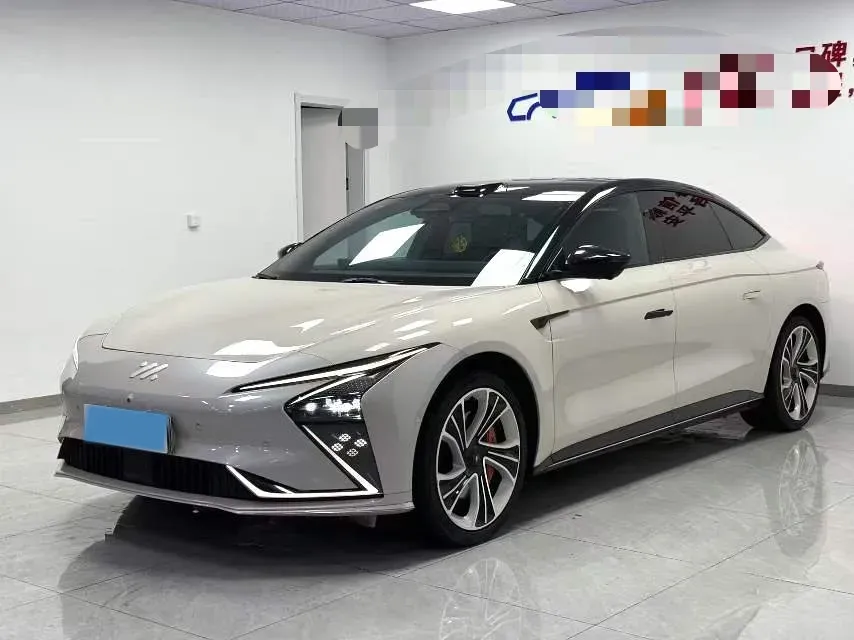 2022 IM L7 BEV 90KWH,autocango,china used car exporter,china ev exporter,chinese used car exporter,chinese used ev exporter