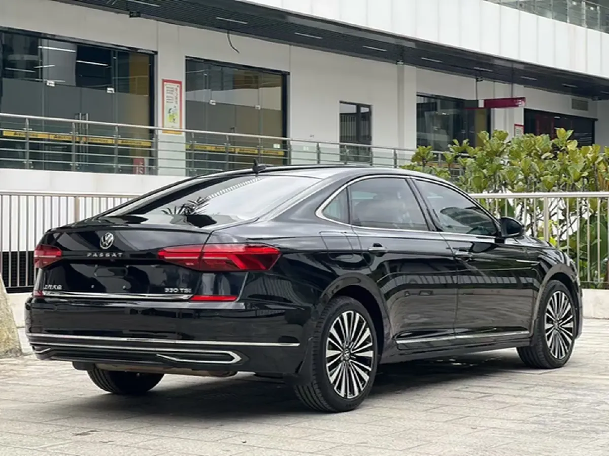 2020 Volkswagen Passat 2.0T 186HP L4 7DCT,autocango,china used car exporter,china ev exporter,chinese used car exporter,chinese used ev exporter