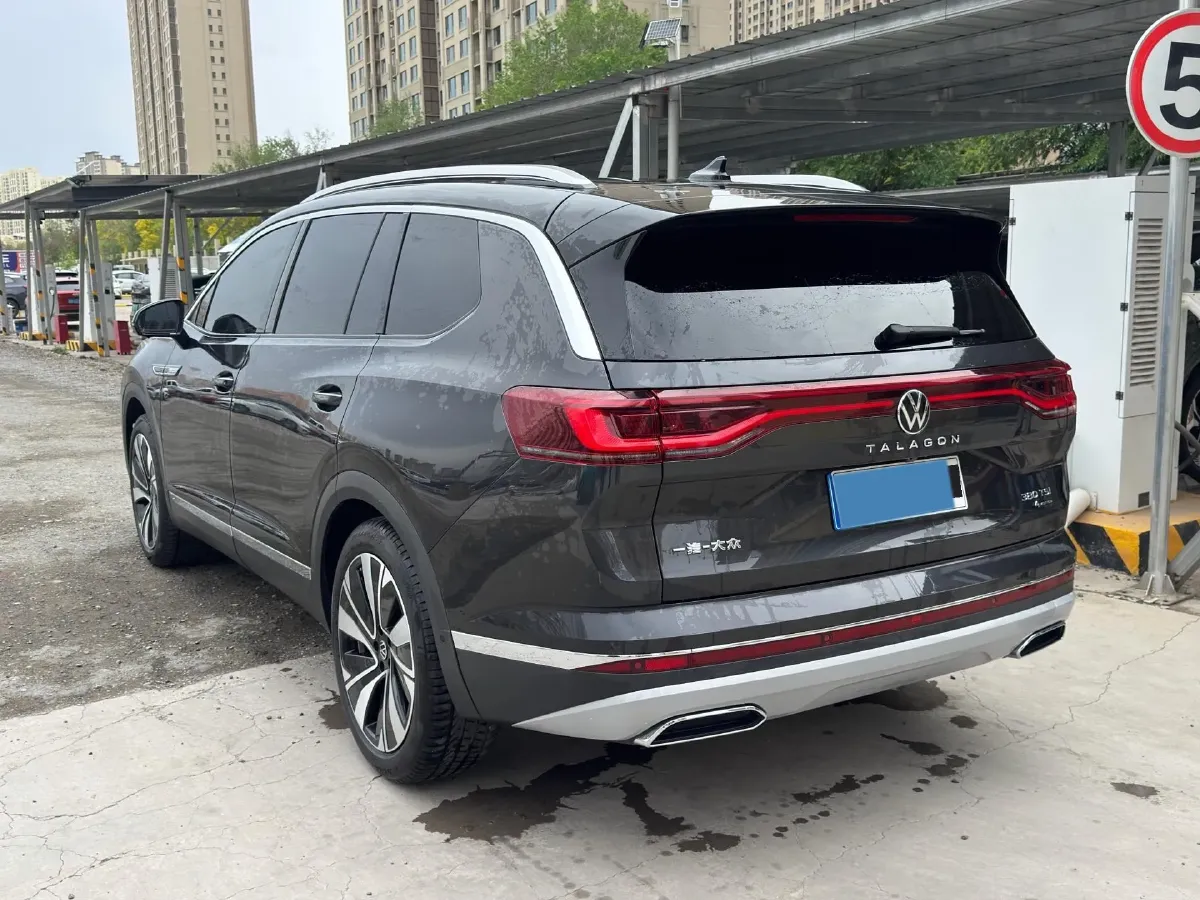 2024 Volkswagen Talagon 2.0T 220HP L4 7DCT,autocango,china used car exporter,china ev exporter,chinese used car exporter,chinese used ev exporter