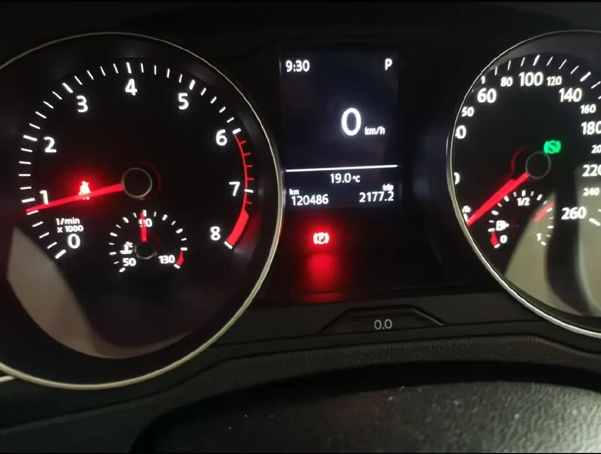 2020 Volkswagen Magotan 1.4T 150HP L4 7DCT,autocango,china used car exporter,china ev exporter,chinese used car exporter,chinese used ev exporter