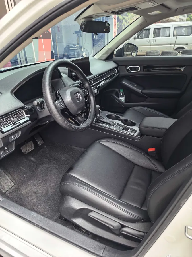 2023 Honda Civic 1.5T 182HP L4 CVT,autocango,china used car exporter,china ev exporter,chinese used car exporter,chinese used ev exporter