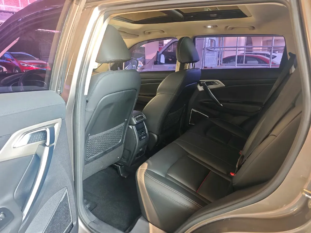 2018 Geely Azkarra 1.8T 184HP L4 6AT,autocango,china used car exporter,china ev exporter,chinese used car exporter,chinese used ev exporter