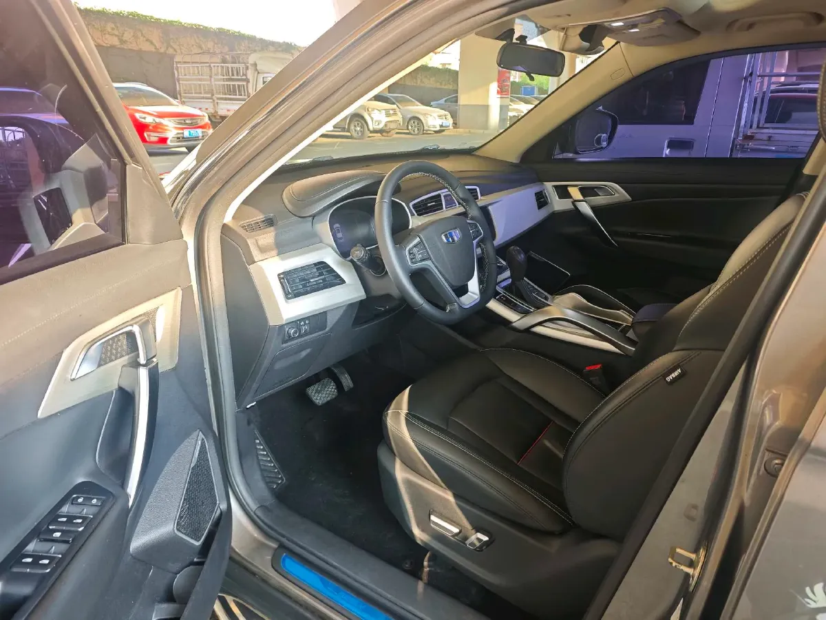 2018 Geely Azkarra 1.8T 184HP L4 6AT,autocango,china used car exporter,china ev exporter,chinese used car exporter,chinese used ev exporter