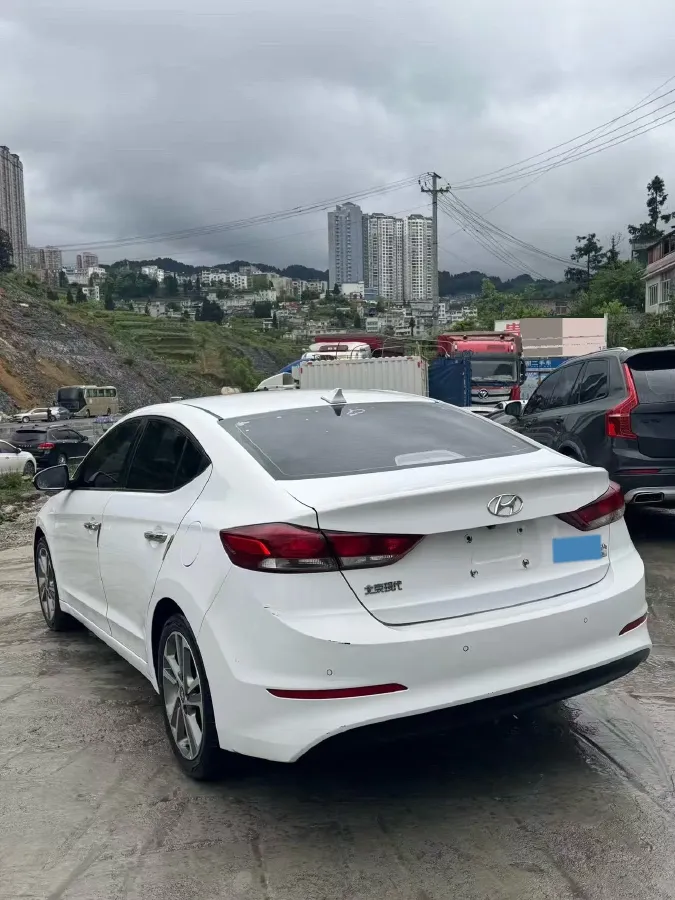 2018 Hyundai Elantra 1.6L 130HP L4 6AT,autocango,china used car exporter,china ev exporter,chinese used car exporter,chinese used ev exporter