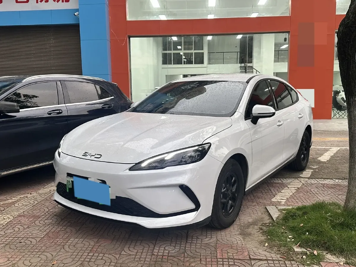2025 BYD Seal05 DM-i 1.5L 101HP L4 E-CVT PHEV 7.68KWH,autocango,china used car exporter,china ev exporter,chinese used car exporter,chinese used ev exporter