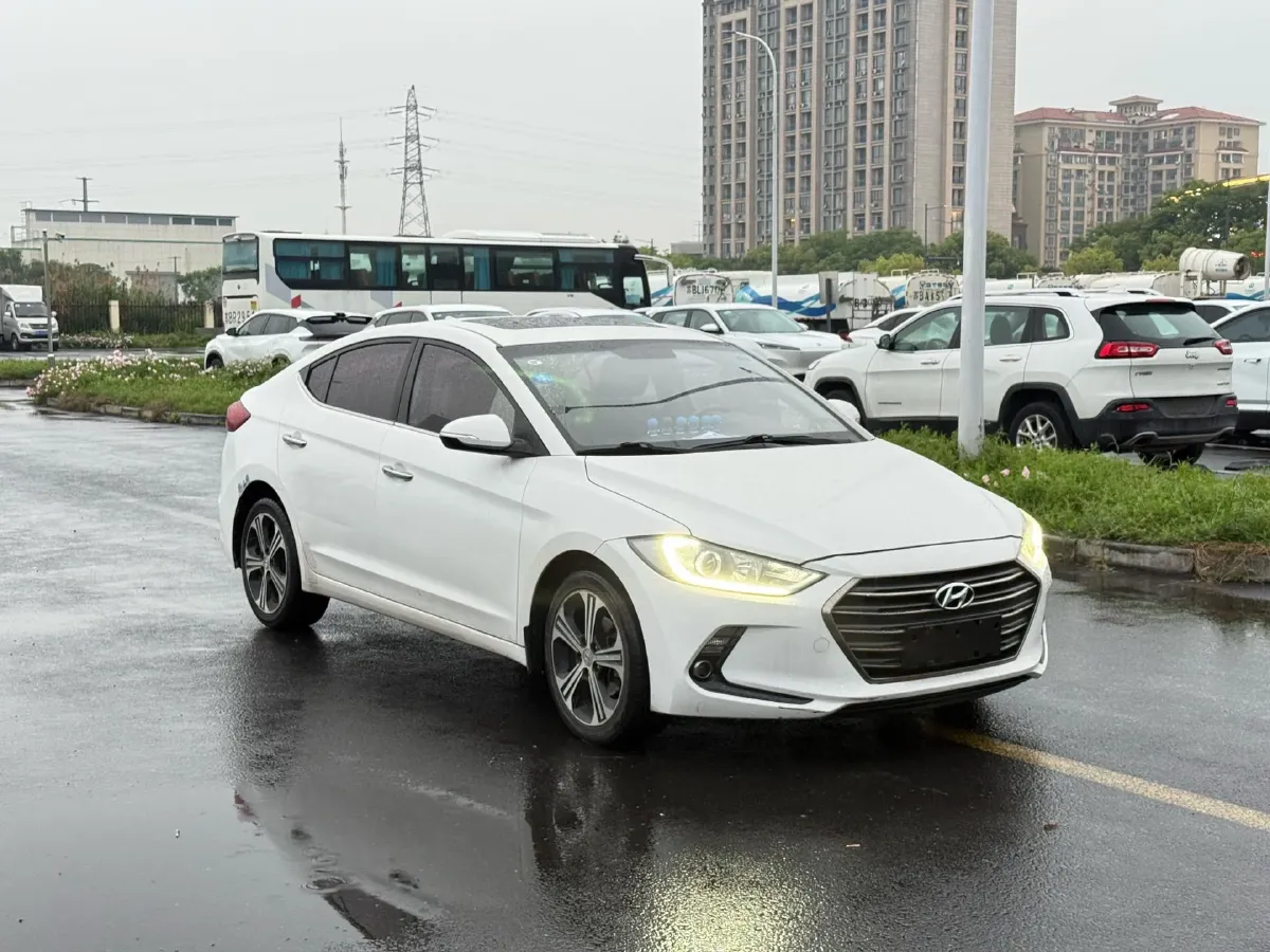 2018 Hyundai Elantra 1.4T 130HP L4 7DCT,autocango,china used car exporter,china ev exporter,chinese used car exporter,chinese used ev exporter
