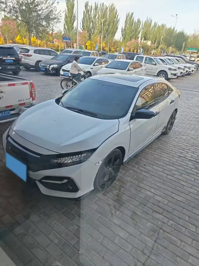 2021 Honda Civic 1.5T 177HP L4 CVT,autocango,china used car exporter,china ev exporter,chinese used car exporter,chinese used ev exporter