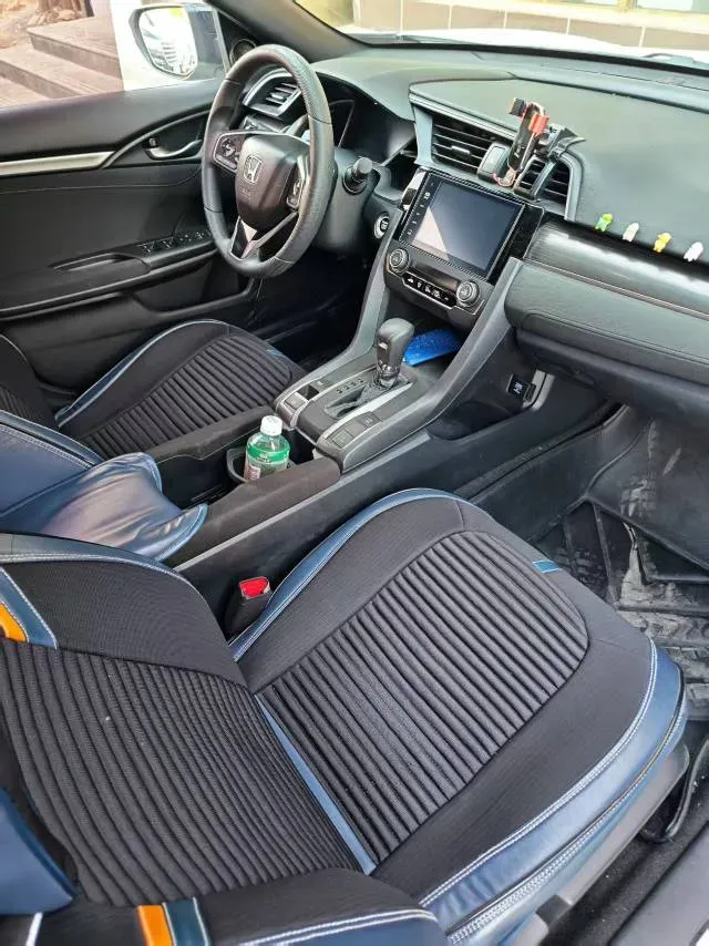 2021 Honda Civic 1.5T 177HP L4 CVT,autocango,china used car exporter,china ev exporter,chinese used car exporter,chinese used ev exporter