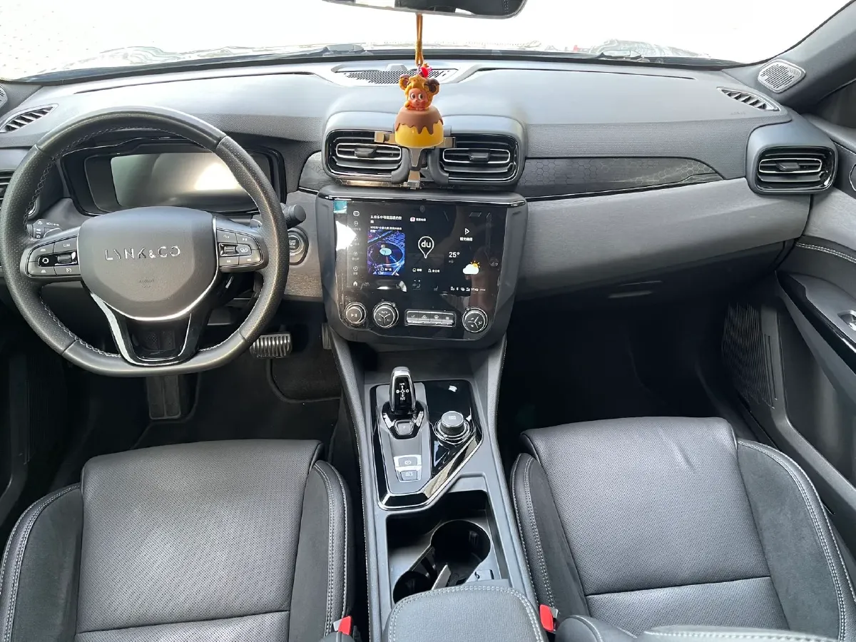 2021 LYNK&CO 03 1.5T 180HP L3 7DCT,autocango,china used car exporter,china ev exporter,chinese used car exporter,chinese used ev exporter