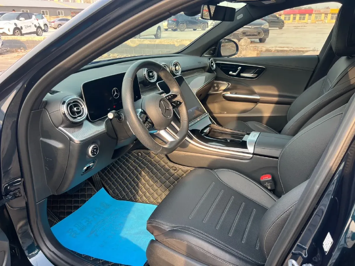 2023 Mercedes-Benz C Class 1.5T 204HP L4 9AT,autocango,china used car exporter,china ev exporter,chinese used car exporter,chinese used ev exporter