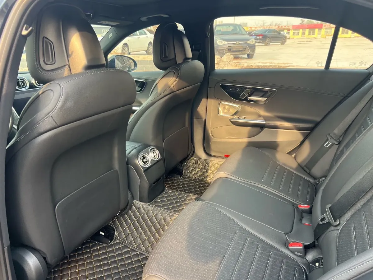 2023 Mercedes-Benz C Class 1.5T 204HP L4 9AT,autocango,china used car exporter,china ev exporter,chinese used car exporter,chinese used ev exporter