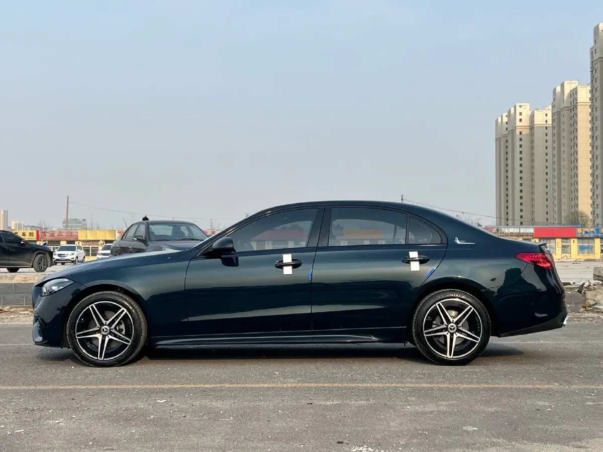 2023 Mercedes-Benz C Class 1.5T 204HP L4 9AT,autocango,china used car exporter,china ev exporter,chinese used car exporter,chinese used ev exporter