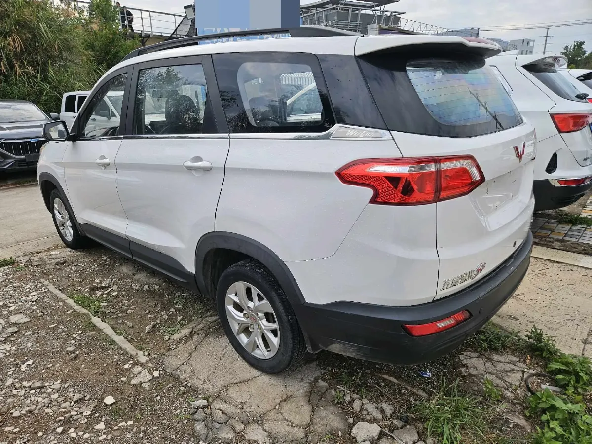 2019 WuLing HongGuang S3 1.5L 99HP L4 6MT,autocango,china used car exporter,china ev exporter,chinese used car exporter,chinese used ev exporter