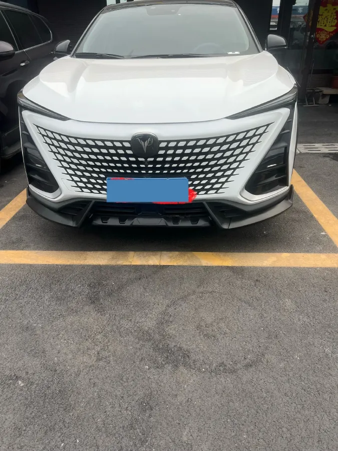 2021 ChangAn UNI-T 1.5T 180HP L4 7DCT,autocango,china used car exporter,china ev exporter,chinese used car exporter,chinese used ev exporter