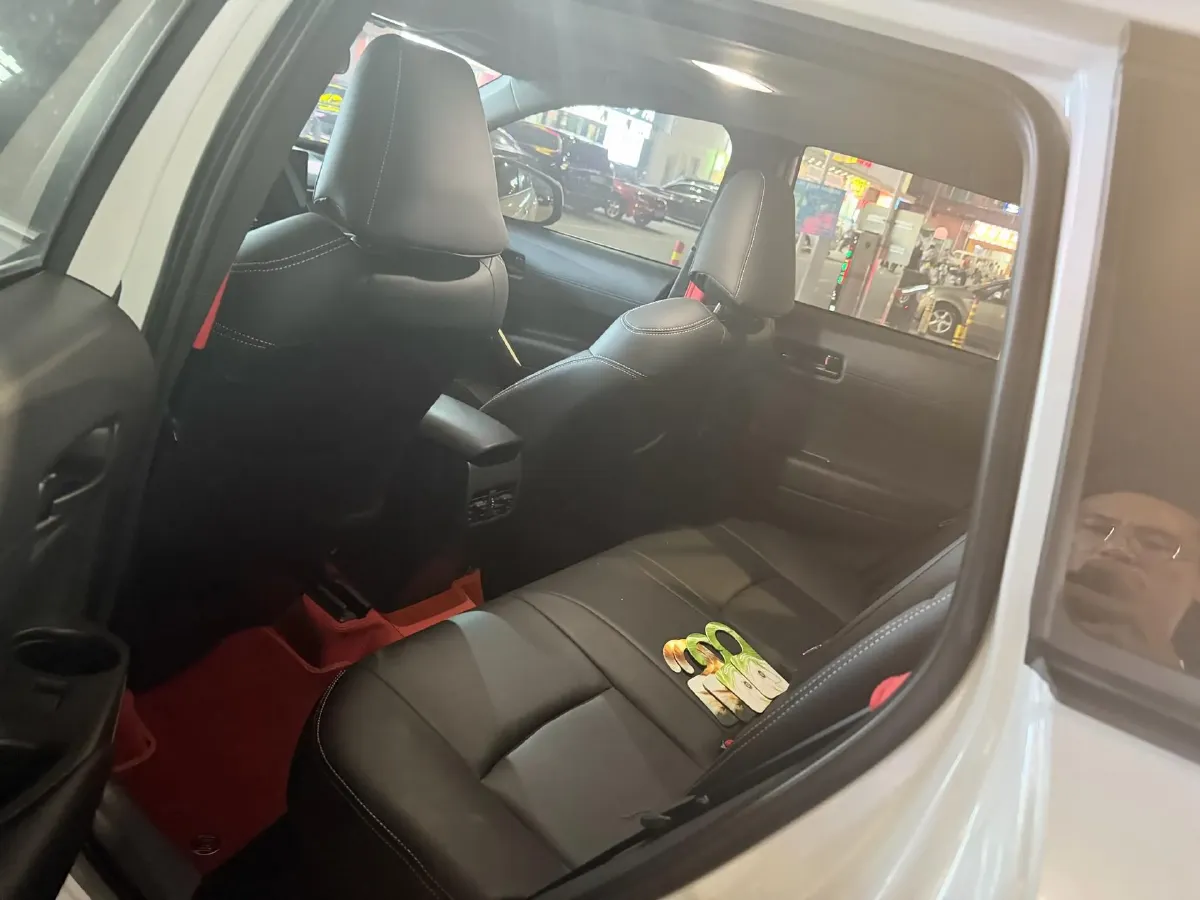 2024 Toyota Corolla Cross 2.0L 152HP L4 E-CVT Hybrid,autocango,china used car exporter,china ev exporter,chinese used car exporter,chinese used ev exporter