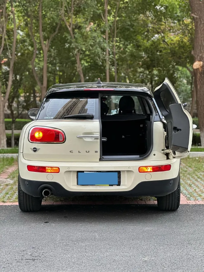 2018 Infiniti QX30 1.6T 156HP L4 7DCT,autocango,china used car exporter,china ev exporter,chinese used car exporter,chinese used ev exporter